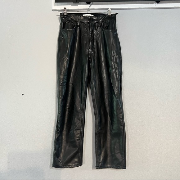 Abercrombie & Fitch The Ankle Straight Ultra High Rise Faux Leather Pants Size 0 - Picture 2 of 8